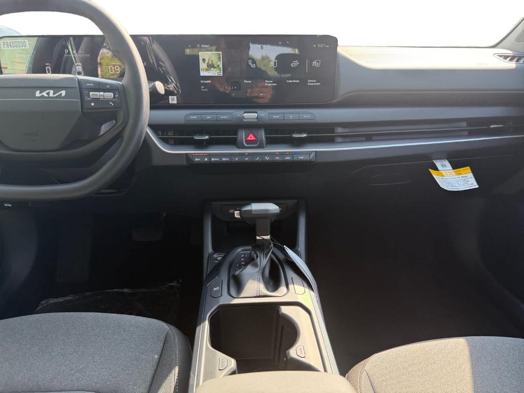 new 2025 Kia K4 car, priced at $23,015