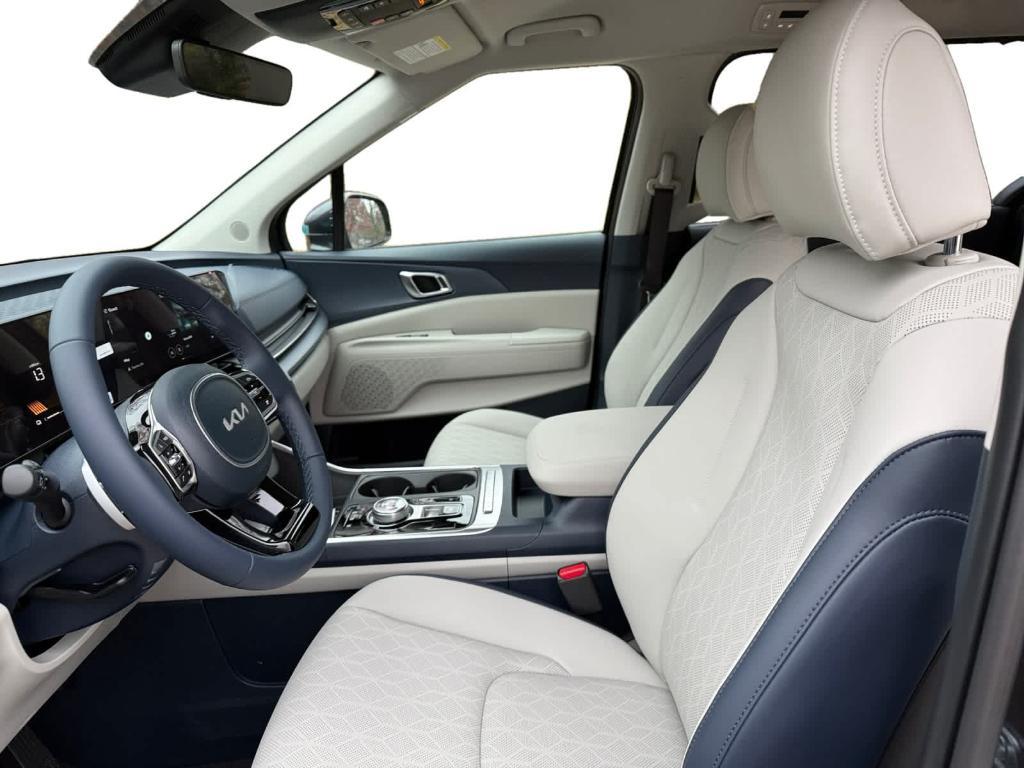 new 2026 Kia Carnival Hybrid car, priced at $42,247