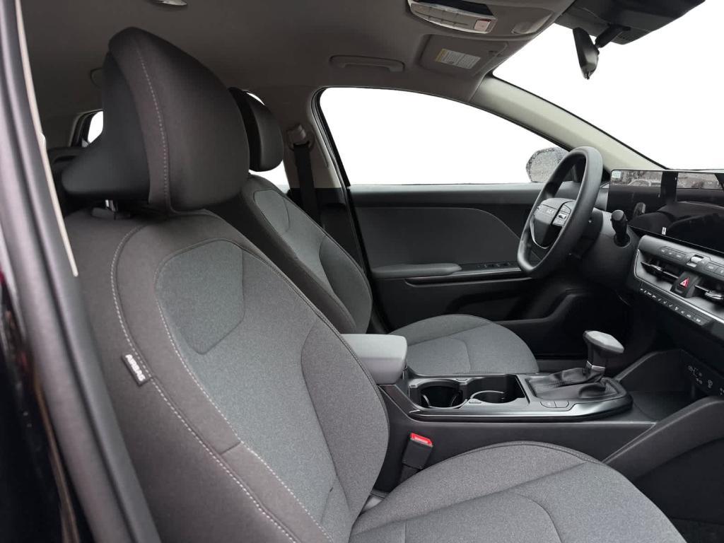new 2025 Kia K4 car, priced at $23,185