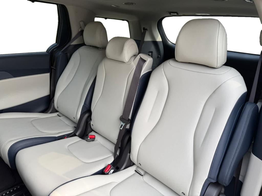 new 2026 Kia Carnival car, priced at $43,972