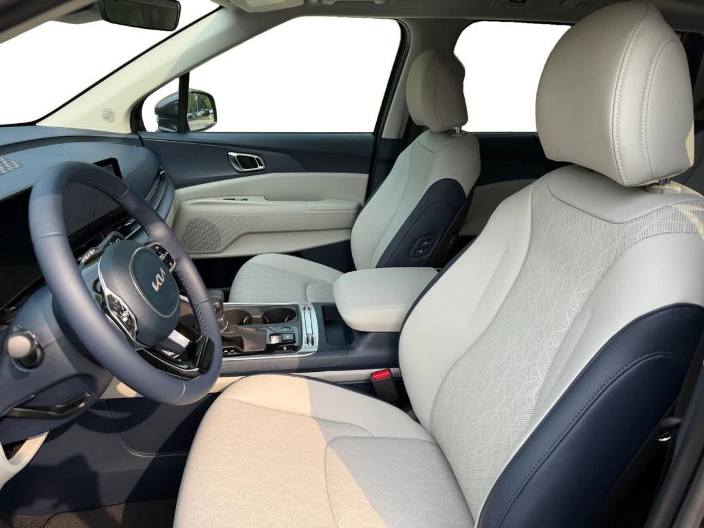 new 2026 Kia Carnival car, priced at $43,972