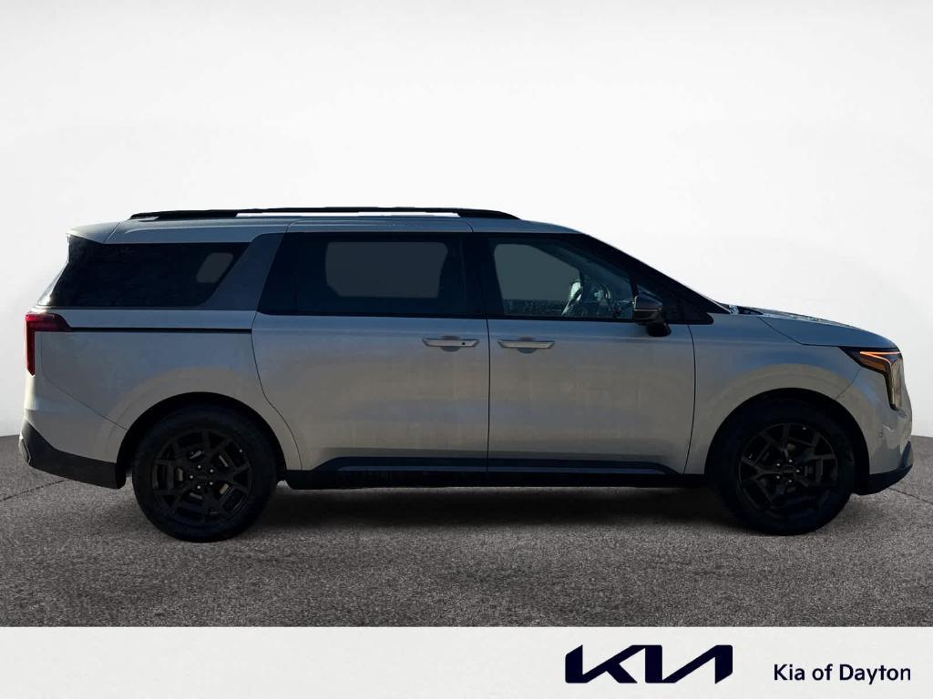 new 2026 Kia Carnival Hybrid car, priced at $55,440