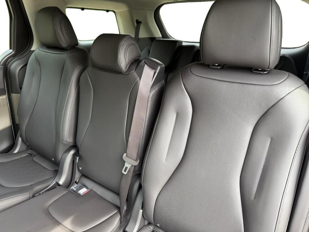 new 2026 Kia Carnival car, priced at $41,316
