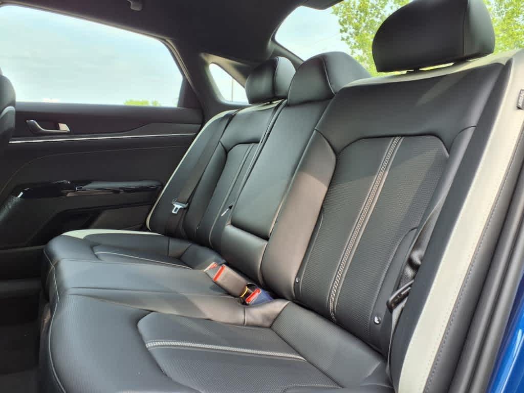 new 2025 Kia K5 car, priced at $28,679