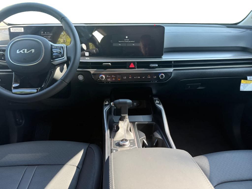 new 2025 Kia Sorento car, priced at $36,674