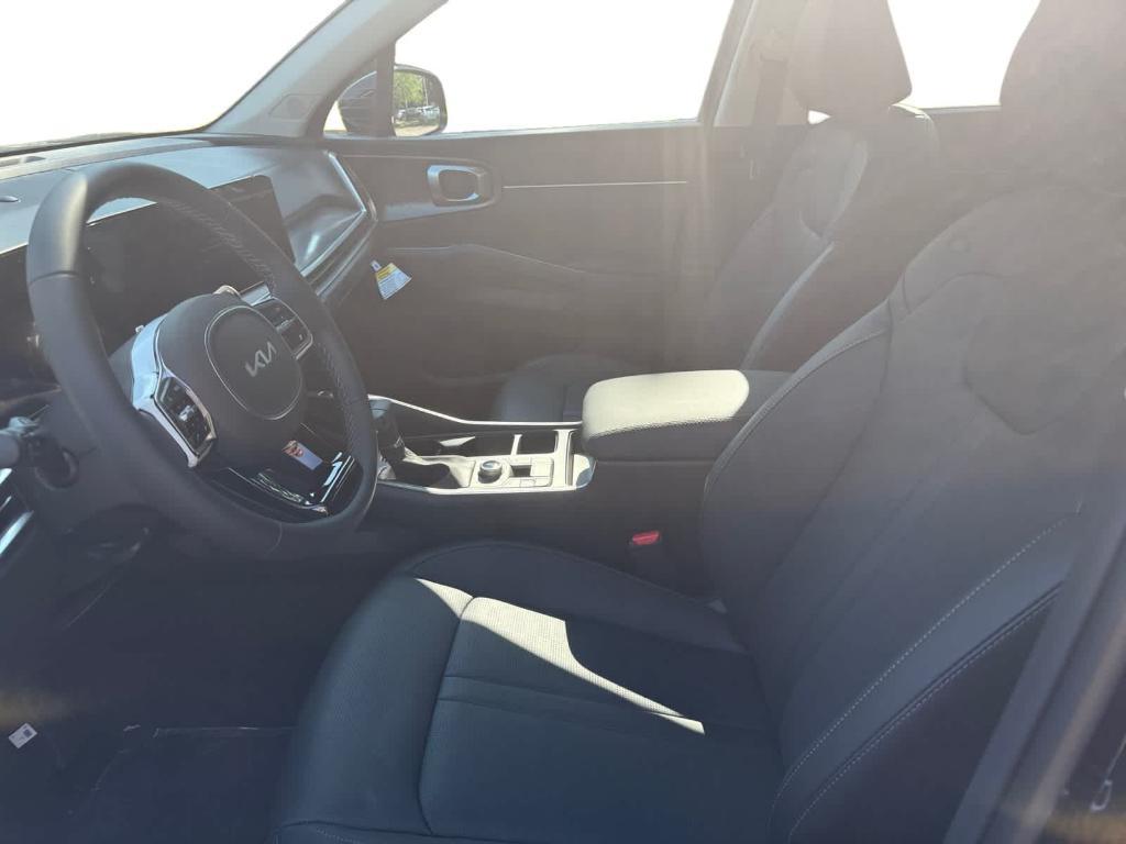 new 2025 Kia Sorento car, priced at $36,674