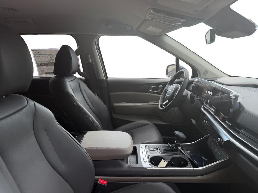 new 2026 Kia Carnival car, priced at $40,720