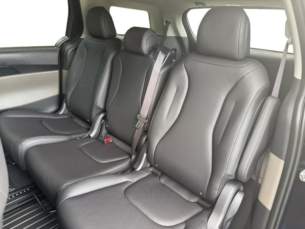 new 2026 Kia Carnival car, priced at $40,720