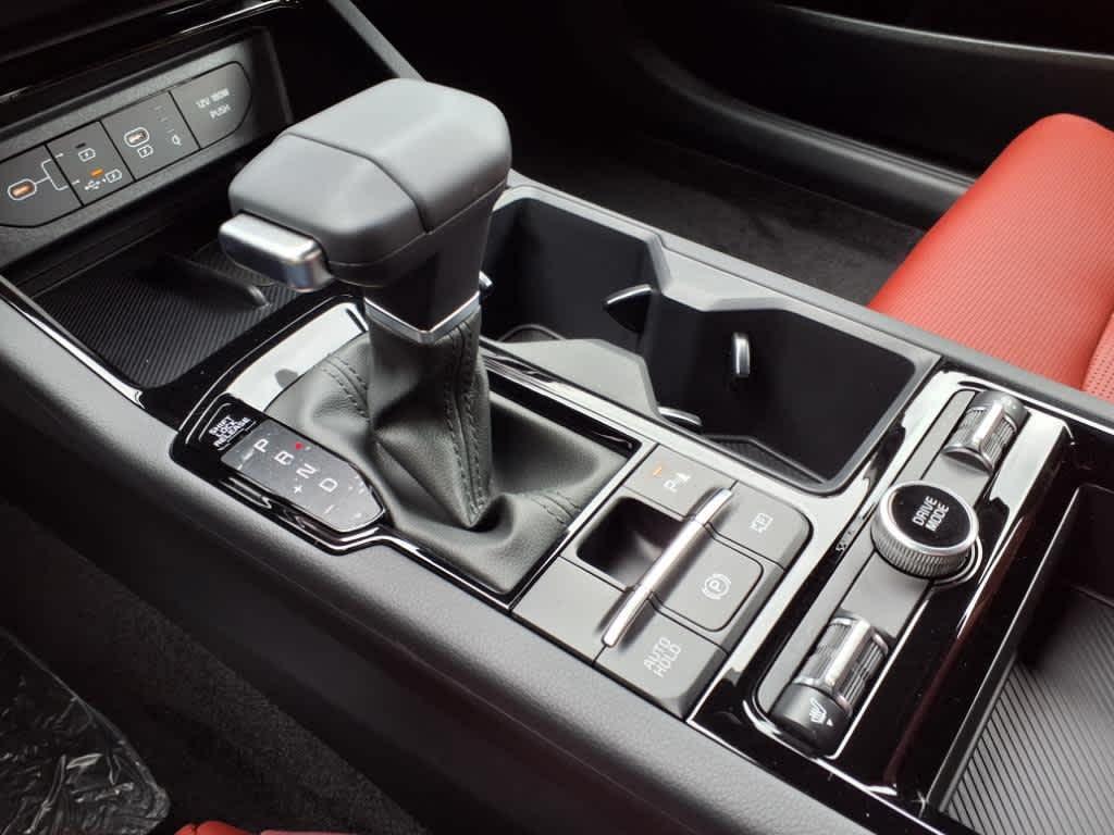 new 2025 Kia K5 car, priced at $31,306