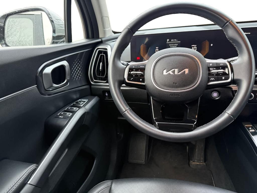 used 2024 Kia Sorento car, priced at $31,495
