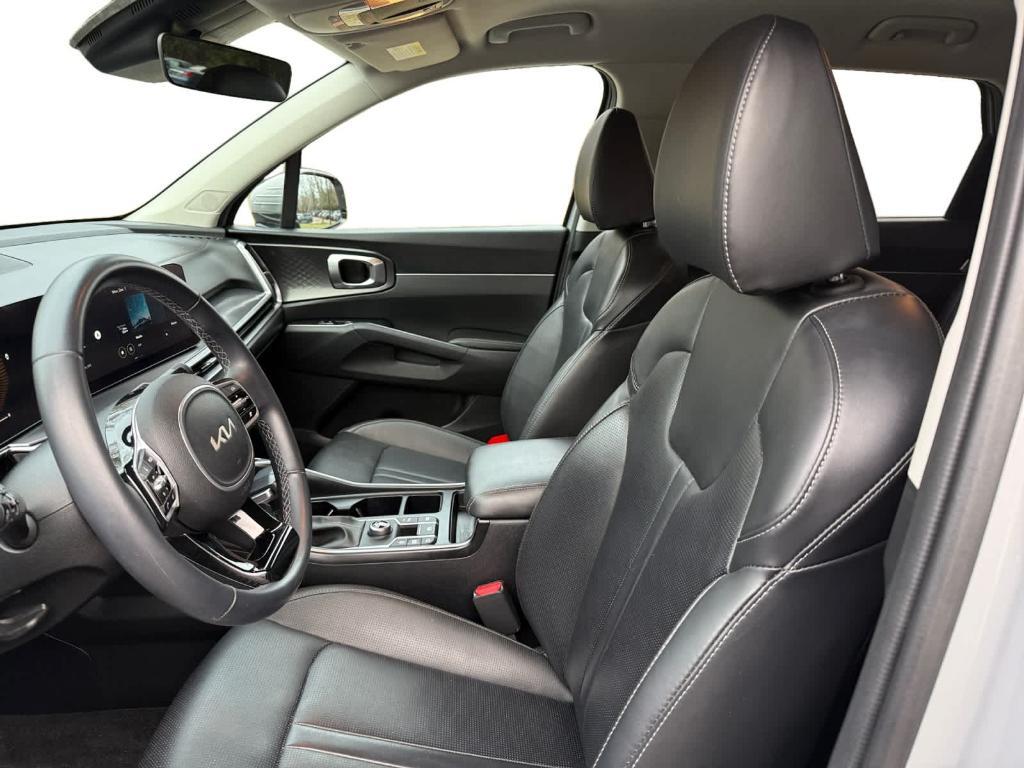 used 2024 Kia Sorento car, priced at $31,495