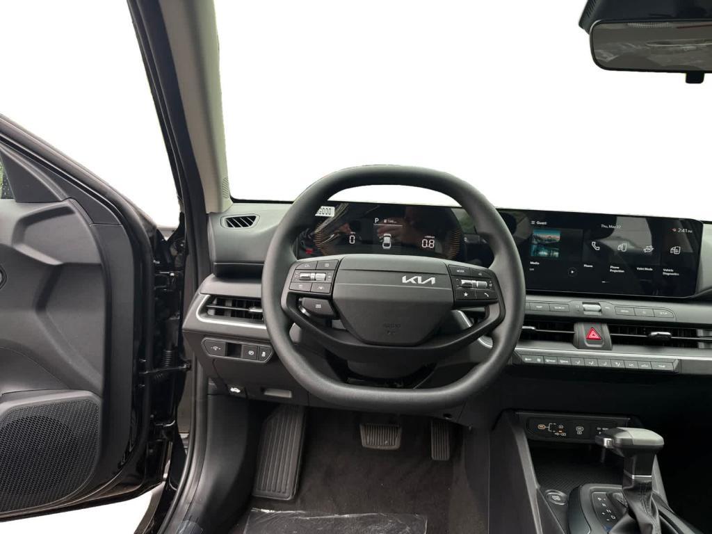 new 2025 Kia K4 car, priced at $23,758