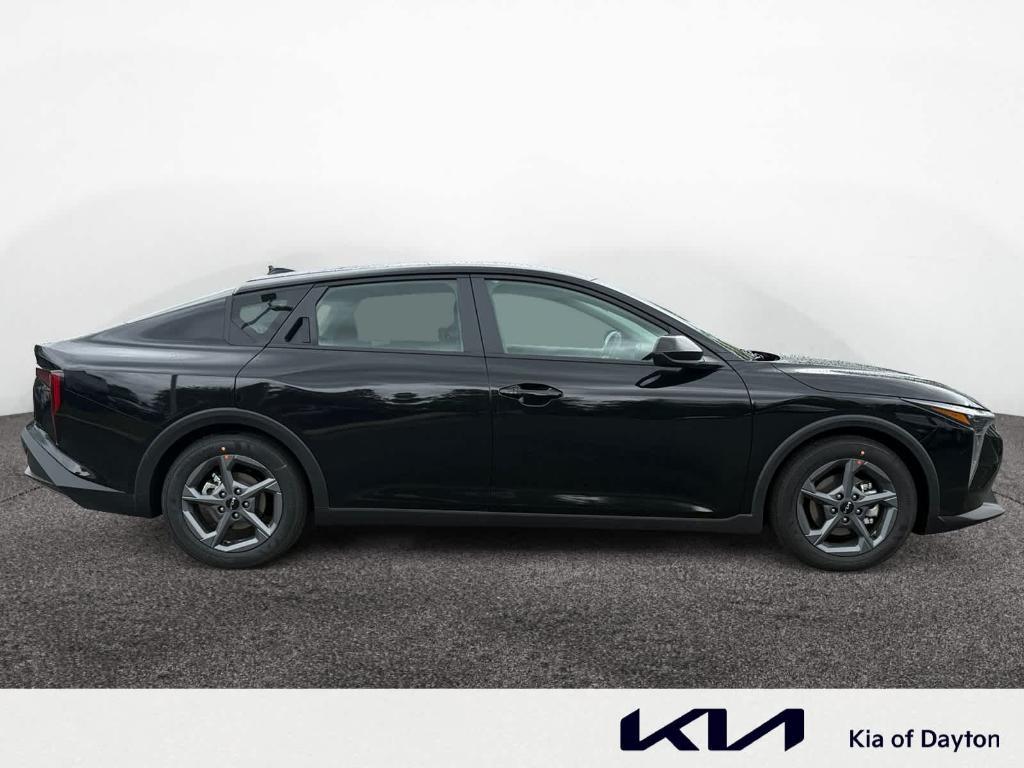 new 2025 Kia K4 car, priced at $23,015