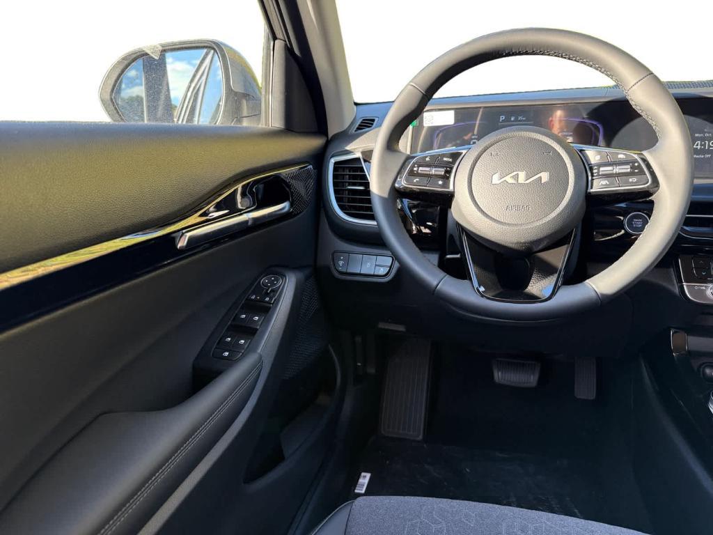 new 2026 Kia Seltos car, priced at $27,536