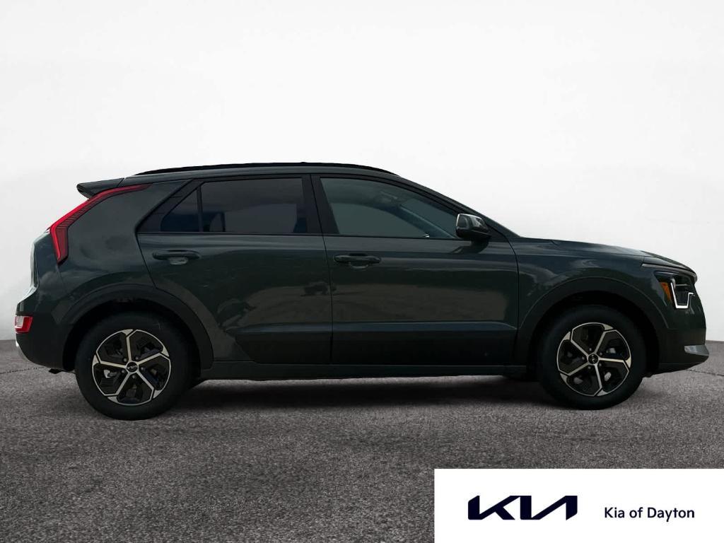 new 2025 Kia Niro car, priced at $29,861