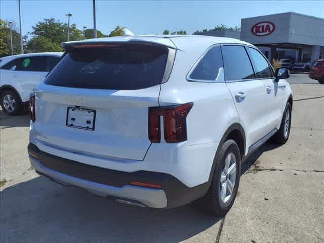 new 2024 Kia Sorento car, priced at $31,495