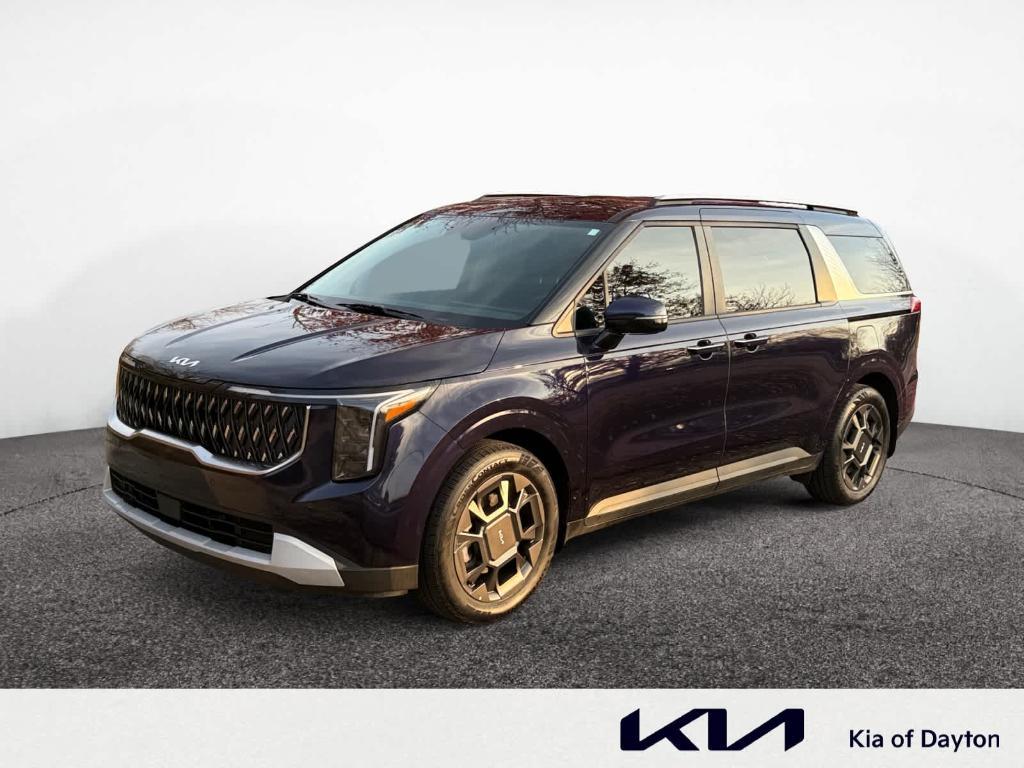 used 2025 Kia Carnival Hybrid car, priced at $39,575