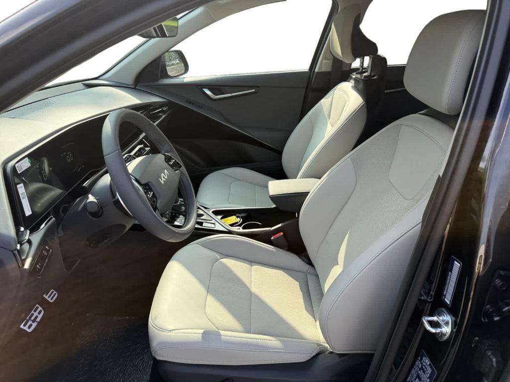 new 2025 Kia Niro car, priced at $32,754