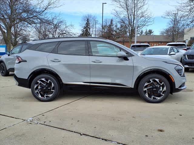 new 2025 Kia Sportage car, priced at $35,596