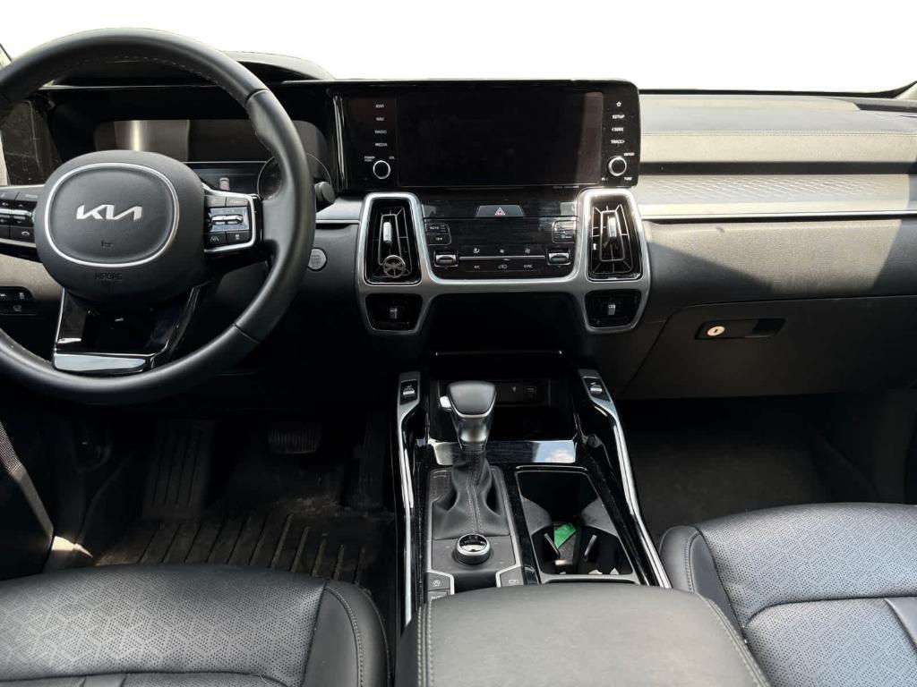 used 2022 Kia Sorento car, priced at $28,932
