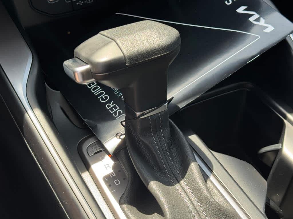 new 2025 Kia Sportage Hybrid car, priced at $32,197