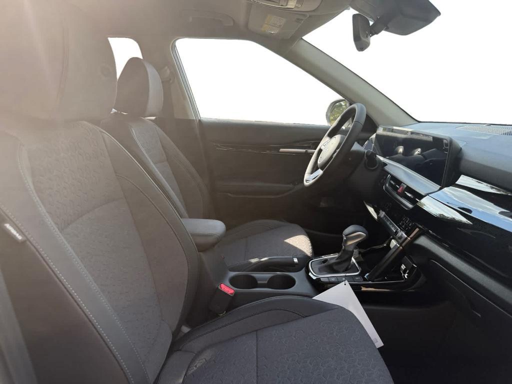 new 2026 Kia Seltos car, priced at $27,352