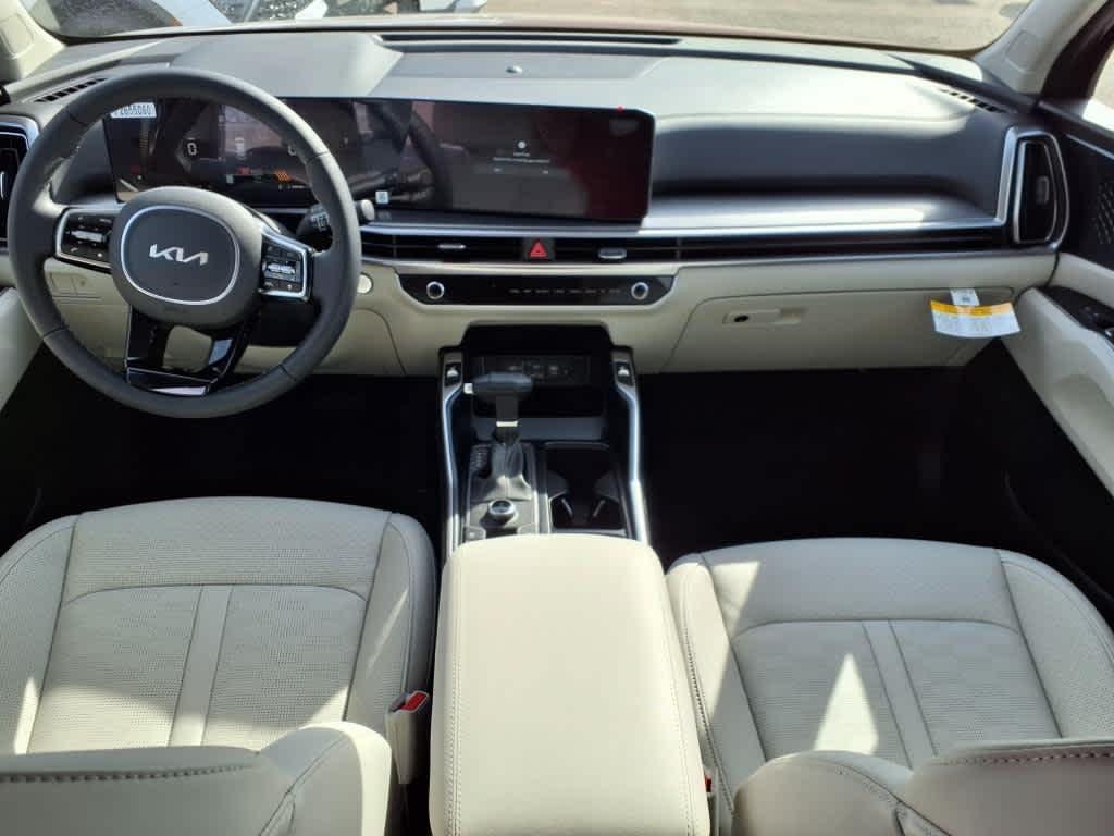 new 2025 Kia Sorento car, priced at $37,871