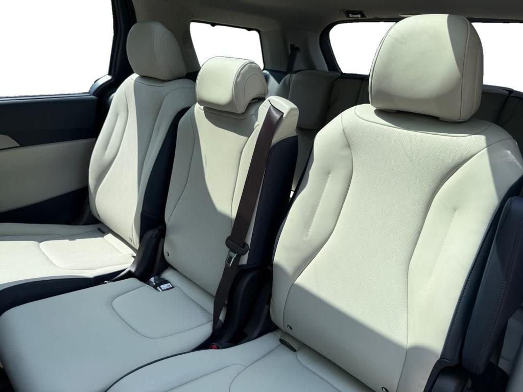 new 2026 Kia Carnival Hybrid car, priced at $49,148