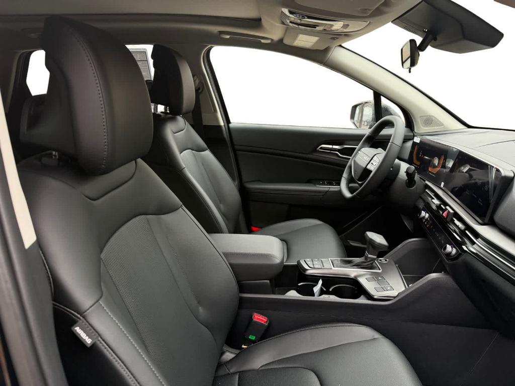 new 2026 Kia Sportage car, priced at $30,569