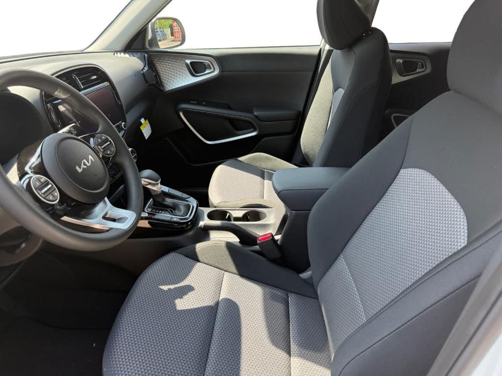 new 2025 Kia Soul car, priced at $23,429