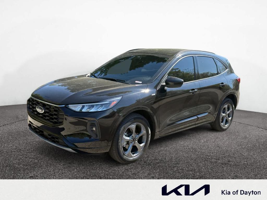 used 2023 Ford Escape car, priced at $24,591