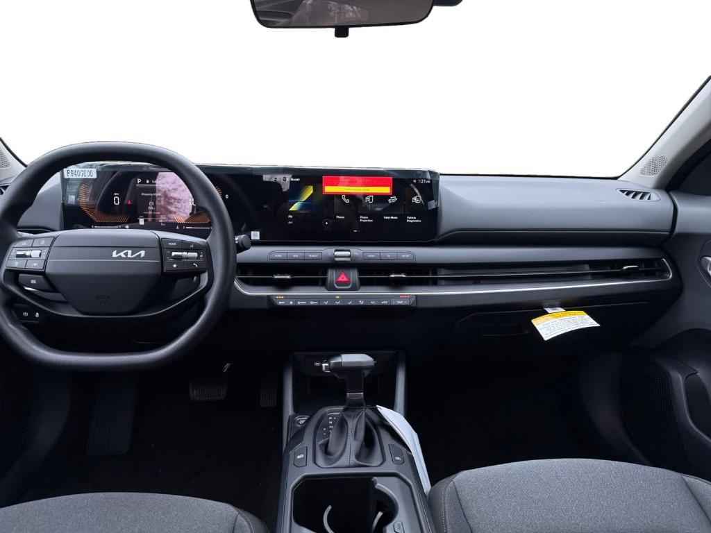 new 2025 Kia K4 car, priced at $23,110
