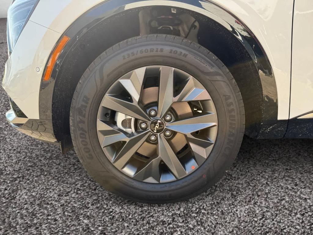 new 2025 Kia Sportage Hybrid car, priced at $40,125