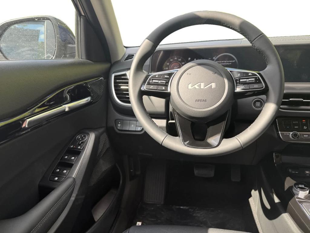 new 2026 Kia Seltos car, priced at $26,906