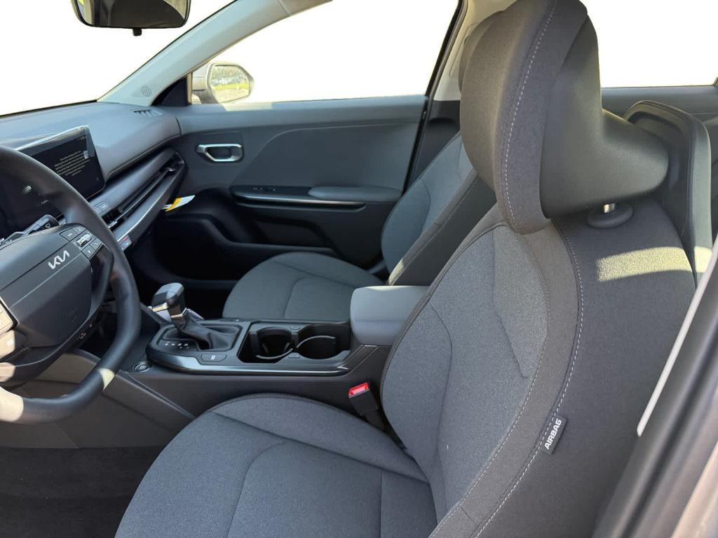 new 2025 Kia K4 car, priced at $22,735