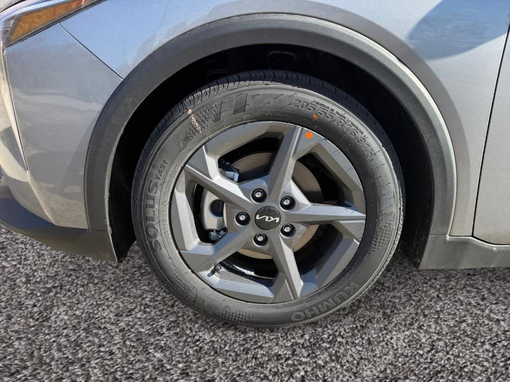 new 2025 Kia K4 car, priced at $22,735