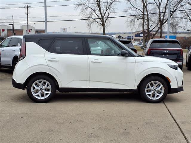 new 2025 Kia Soul car, priced at $24,347