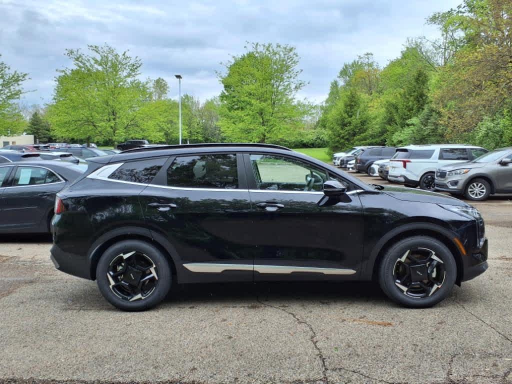 new 2026 Kia Sportage car, priced at $31,983