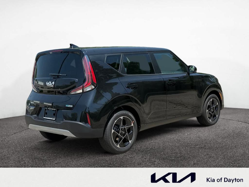 new 2025 Kia Soul car, priced at $25,139