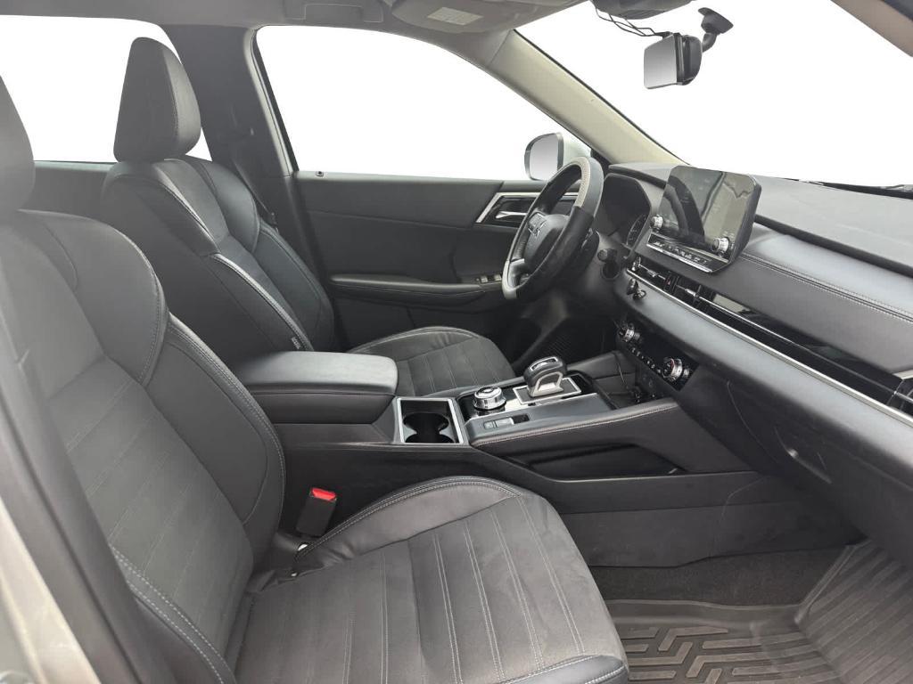 used 2022 Mitsubishi Outlander car, priced at $23,858