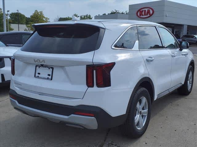 new 2024 Kia Sorento car, priced at $31,495