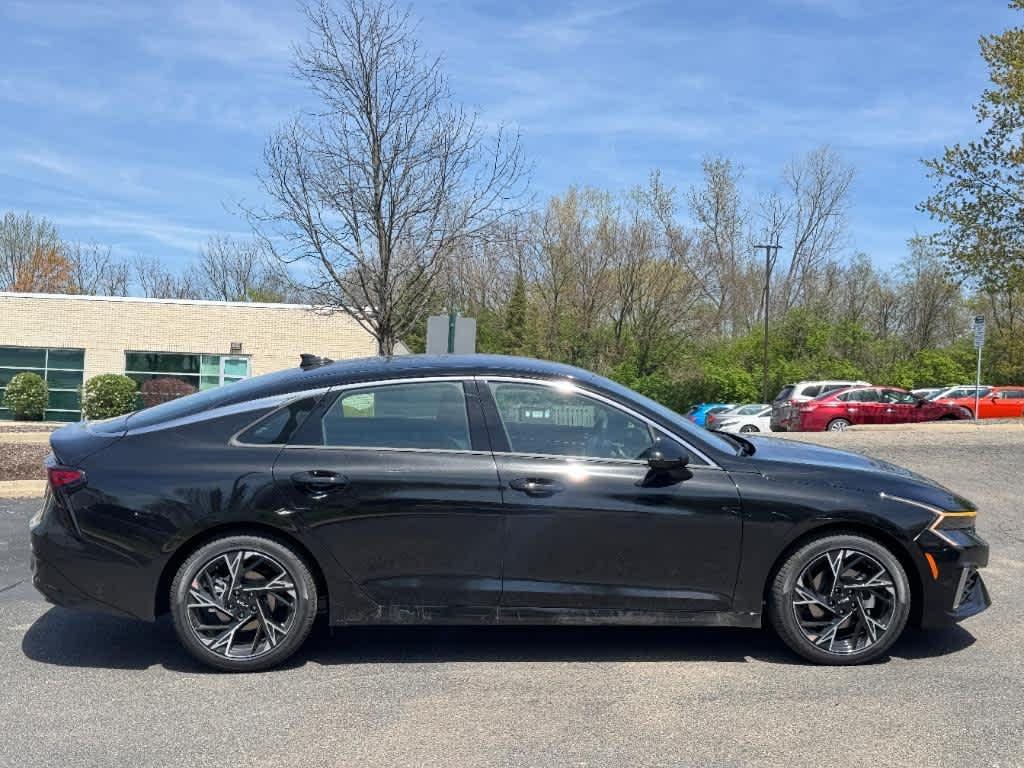 new 2025 Kia K5 car, priced at $30,231