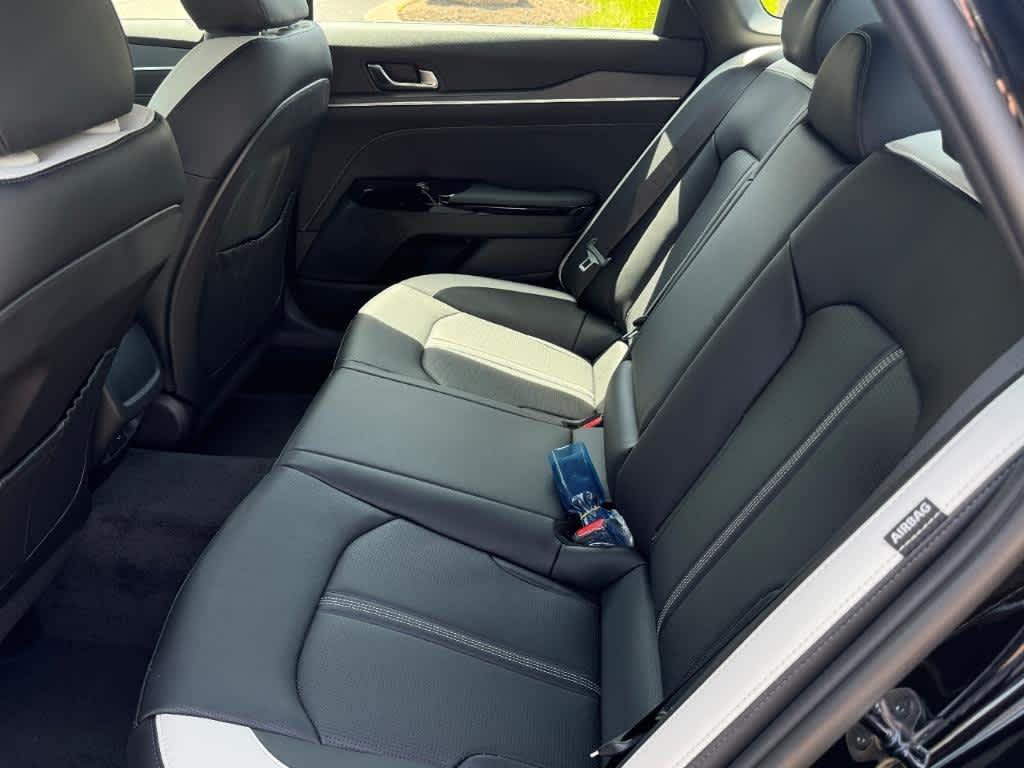 new 2025 Kia K5 car, priced at $30,231