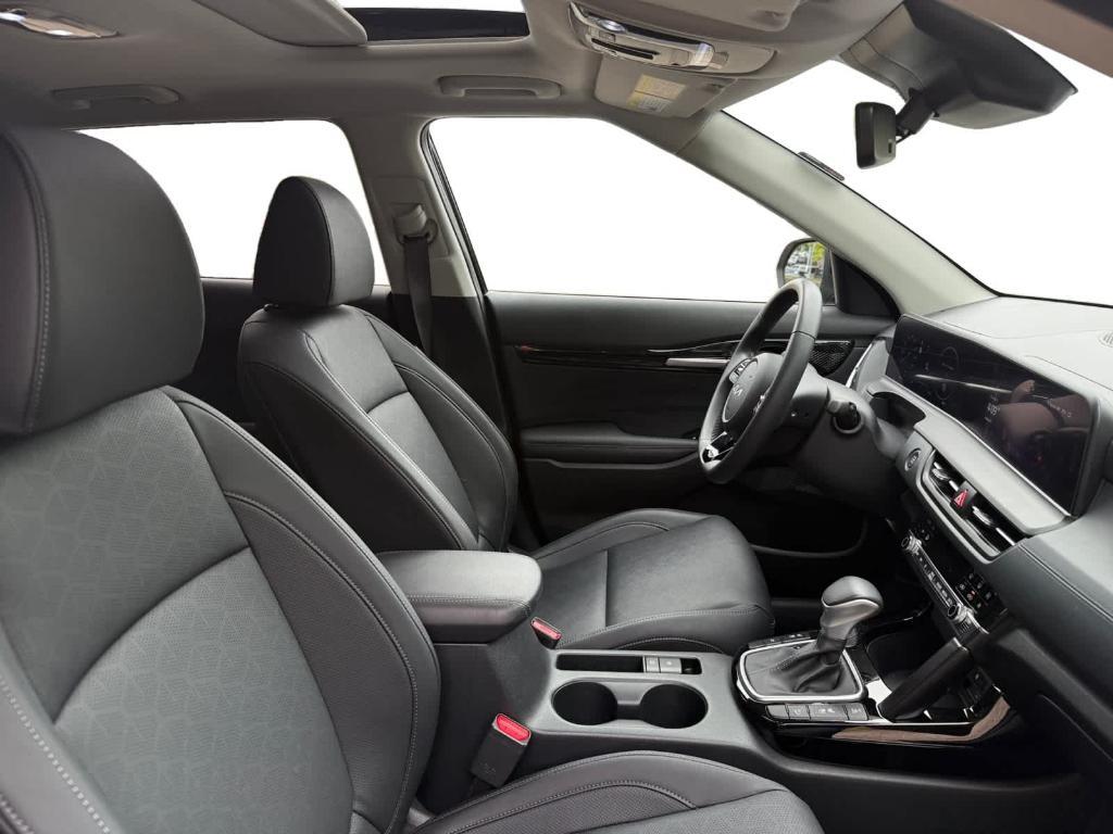 used 2024 Kia Seltos car, priced at $24,099