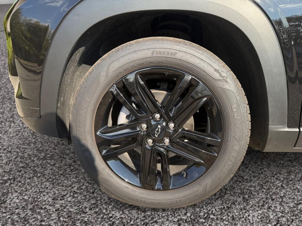 used 2025 Chevrolet Trax car, priced at $21,940