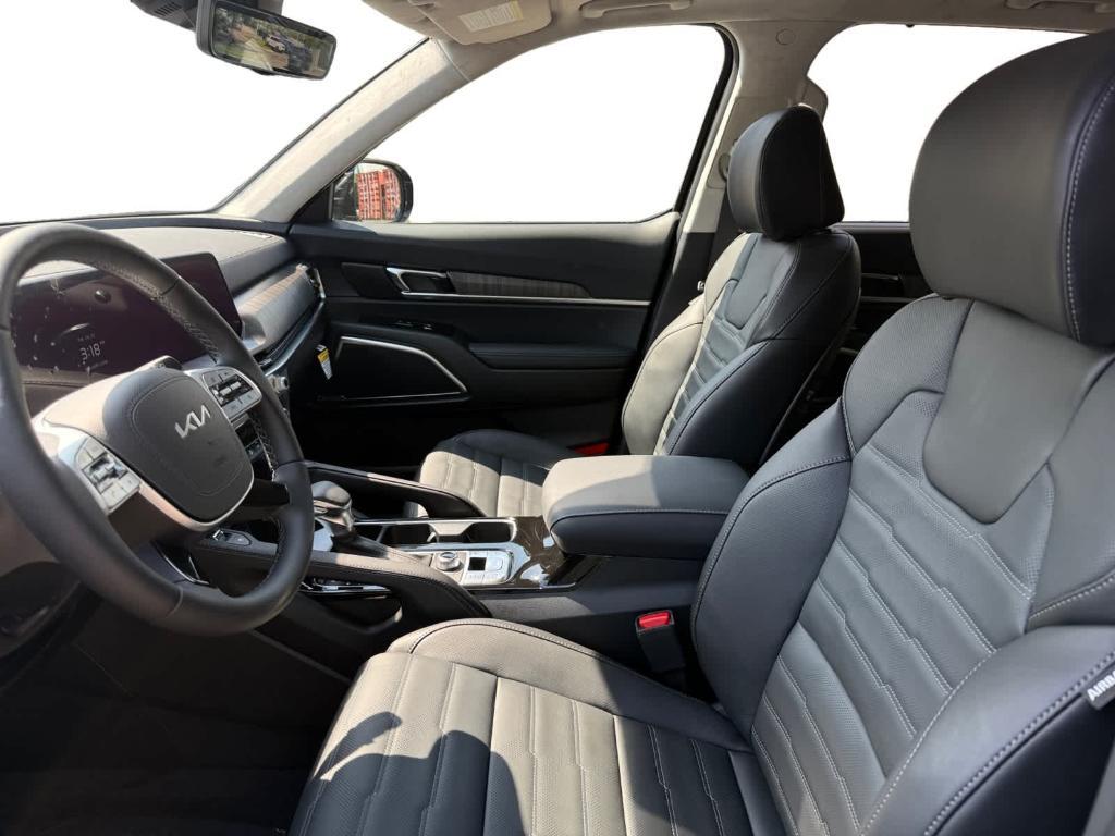 new 2025 Kia Telluride car, priced at $50,948