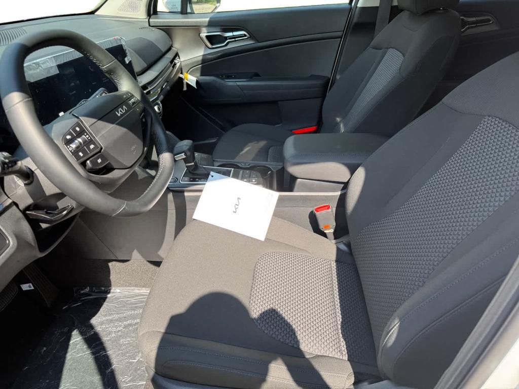new 2026 Kia Sportage car, priced at $30,261