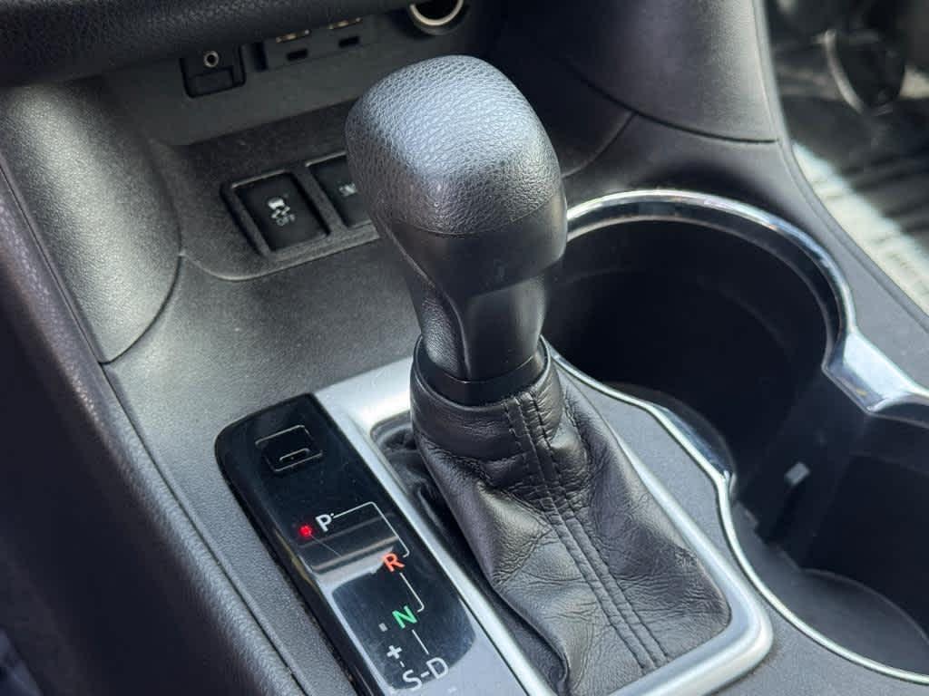 used 2019 Toyota Highlander car, priced at $21,949