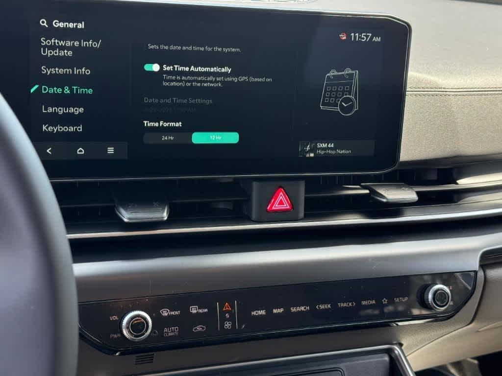 new 2025 Kia Carnival car, priced at $38,585