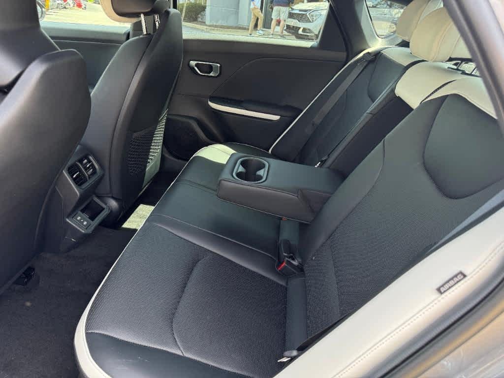new 2025 Kia K4 car, priced at $27,508